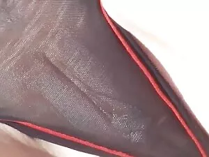 A Busty Megan vibra  ...