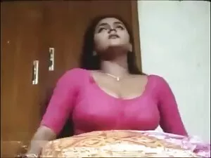 A BBW cubana chupa a ...